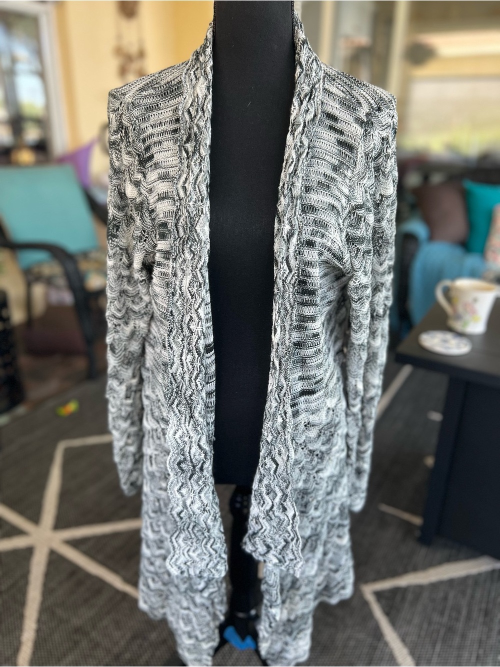 Avenue Black & White Marled Open-Front Cardigan Size 18/20